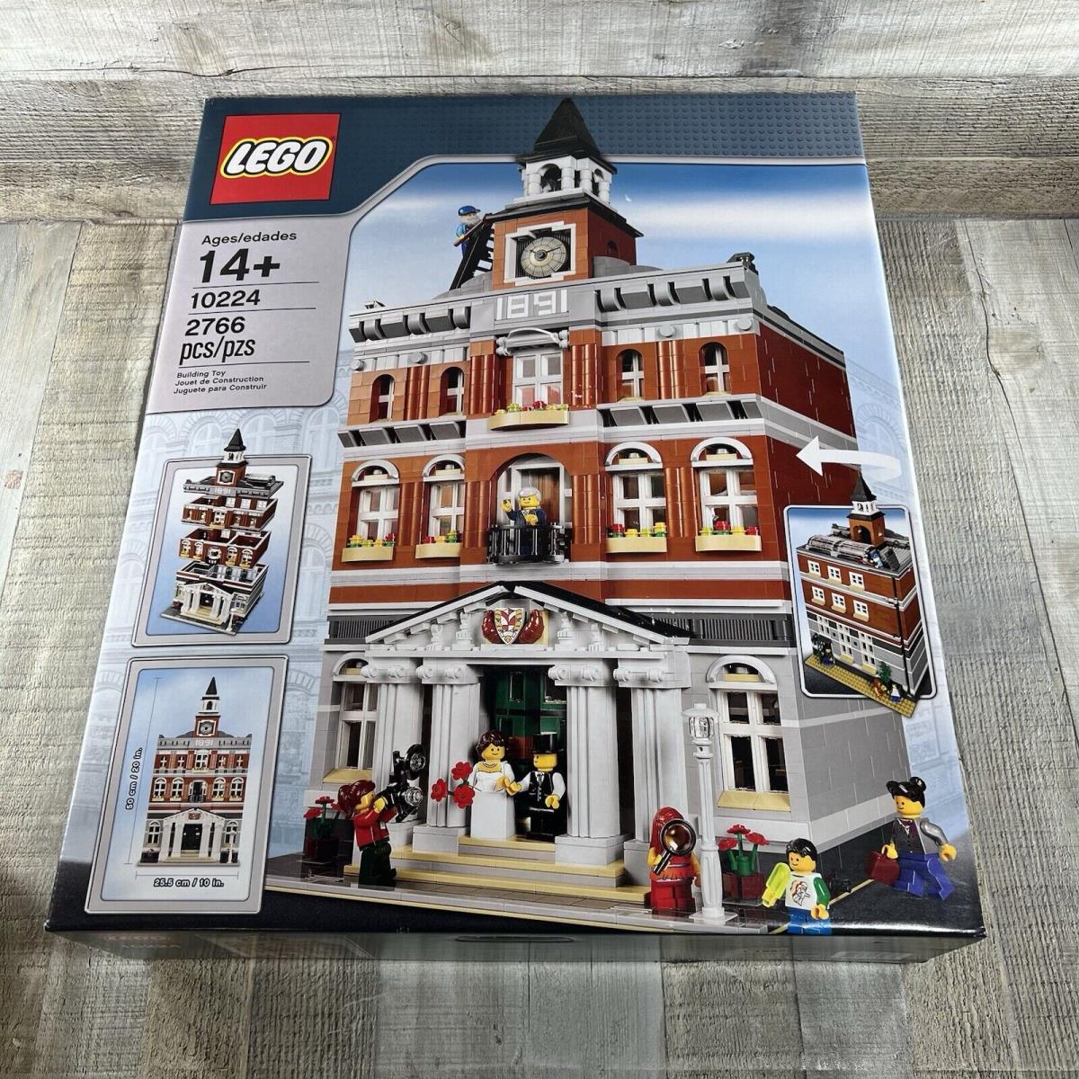 Lego Creator Expert Modular Buildings Town Hall 10224 In 2012 Retired