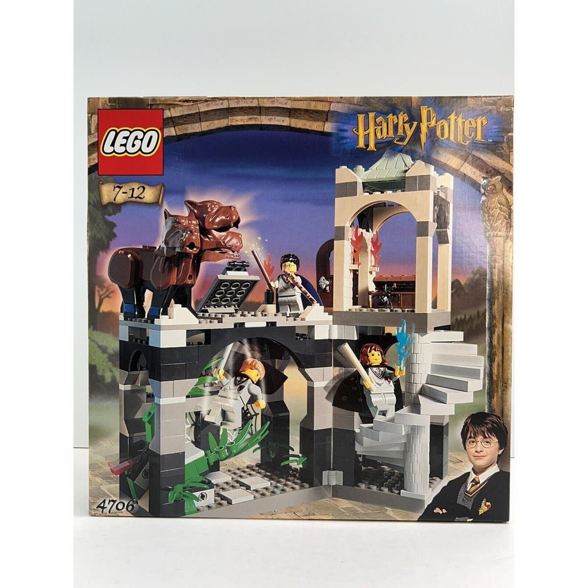 Lego Harry Potter: Forbidden Corridor 4706 Rare 2001