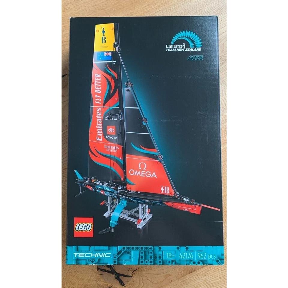 Lego Technic Emirates Team Zealand AC75 Yacht 42174 Building Kit 962 Pcs