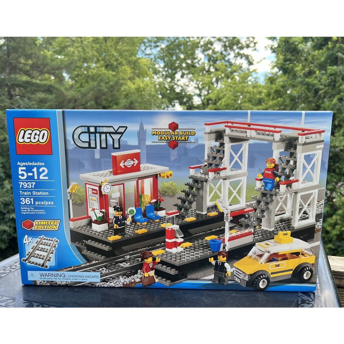 Lego City 7937 Train Station - in Box - Retired