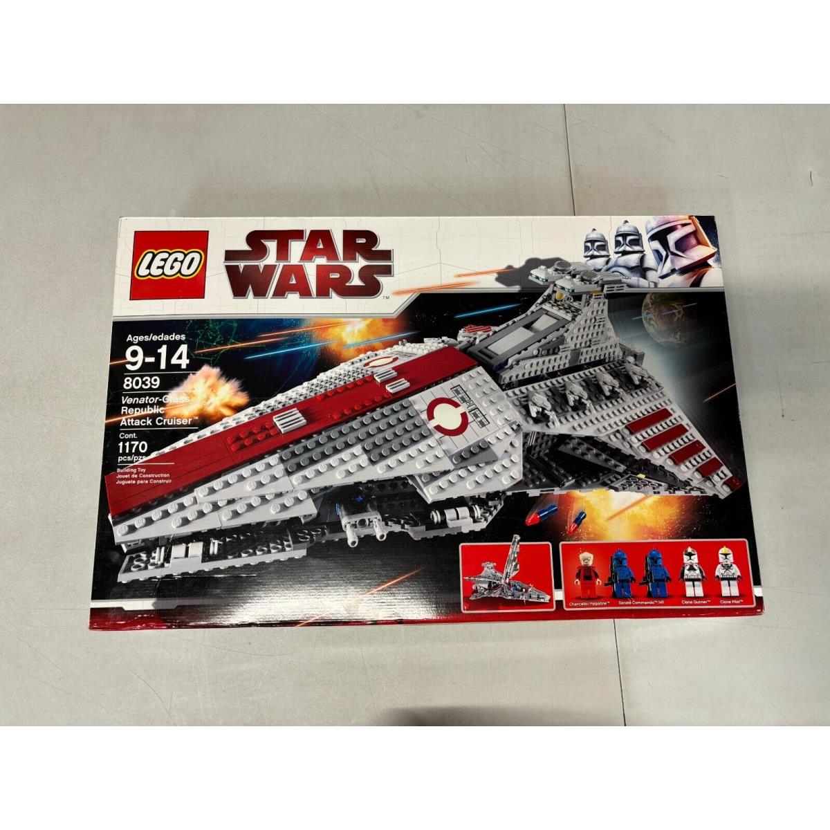 Lego Star Wars: Venator-class Republic Attack Cruiser 8039