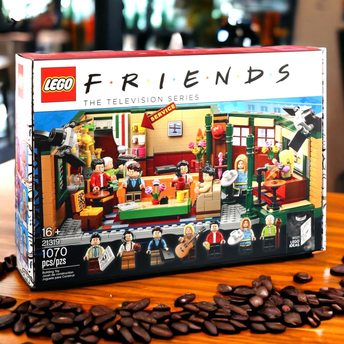 Lego Friends Central Perk 21319 Retired 1070 Pieces Corner Box Ding 2019