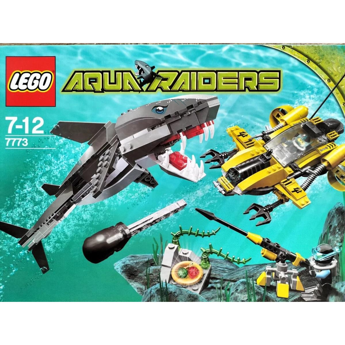 Lego Tiger Shark Attack 7773 Aquazone Minifigure Building Set