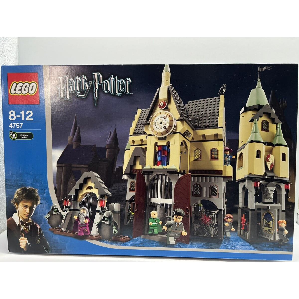 Lego Set 4757 Harry Potter Hogwart`s Castle Vtg 2004