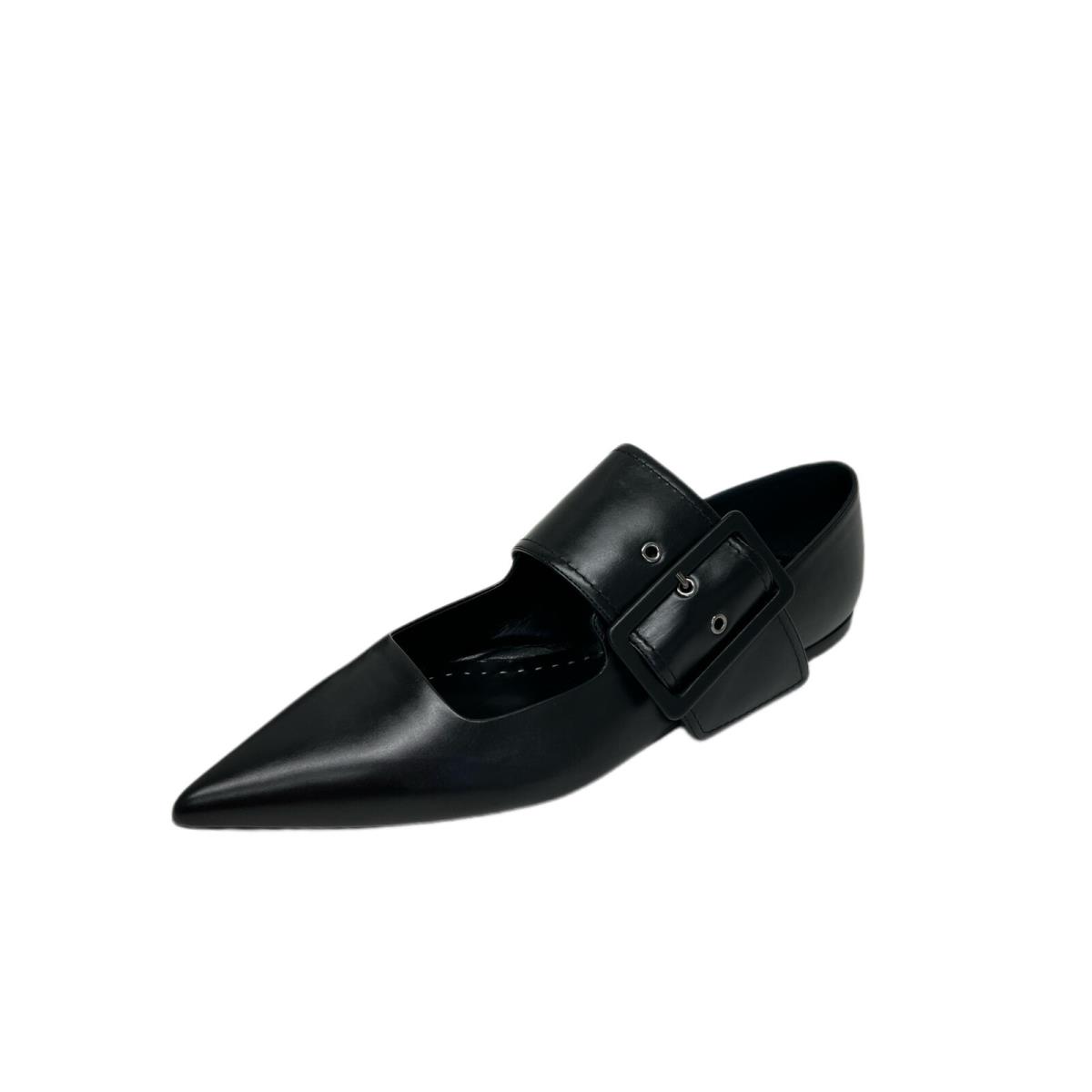 Crocs Max Mara Women`s Black Firin Leather Flat Loafers Size 12