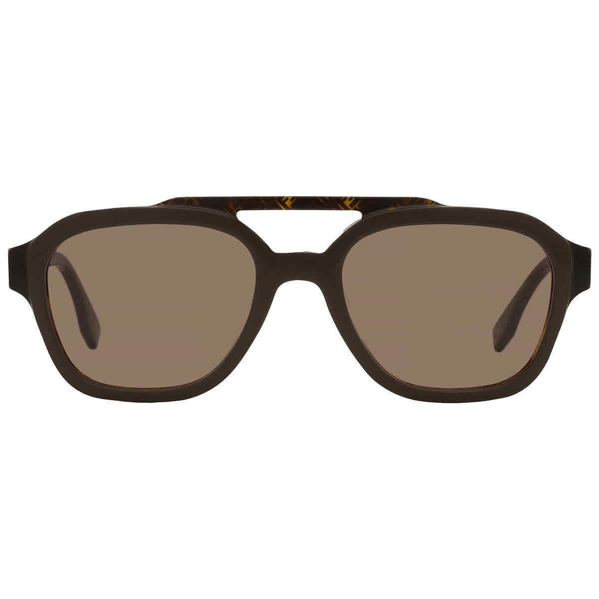 Fendi Brown Navigator Men`s Sunglasses FE40076U 50E 52 FE40076U 50E 52