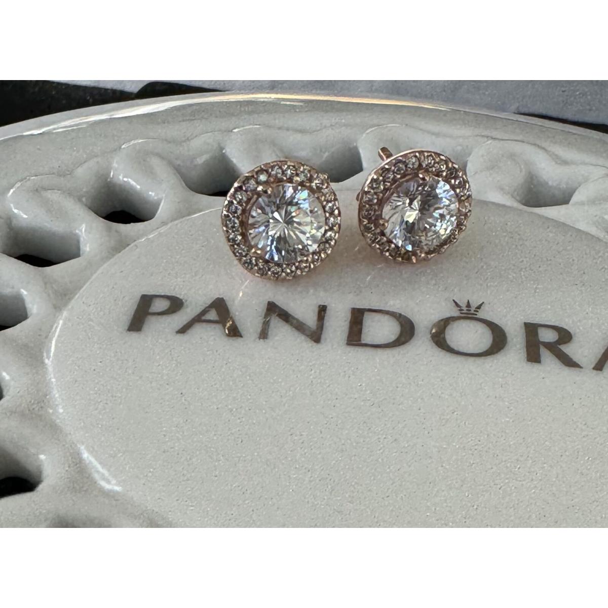 Pandora Round Sparkle Halo Stud Earrings 286272CZ