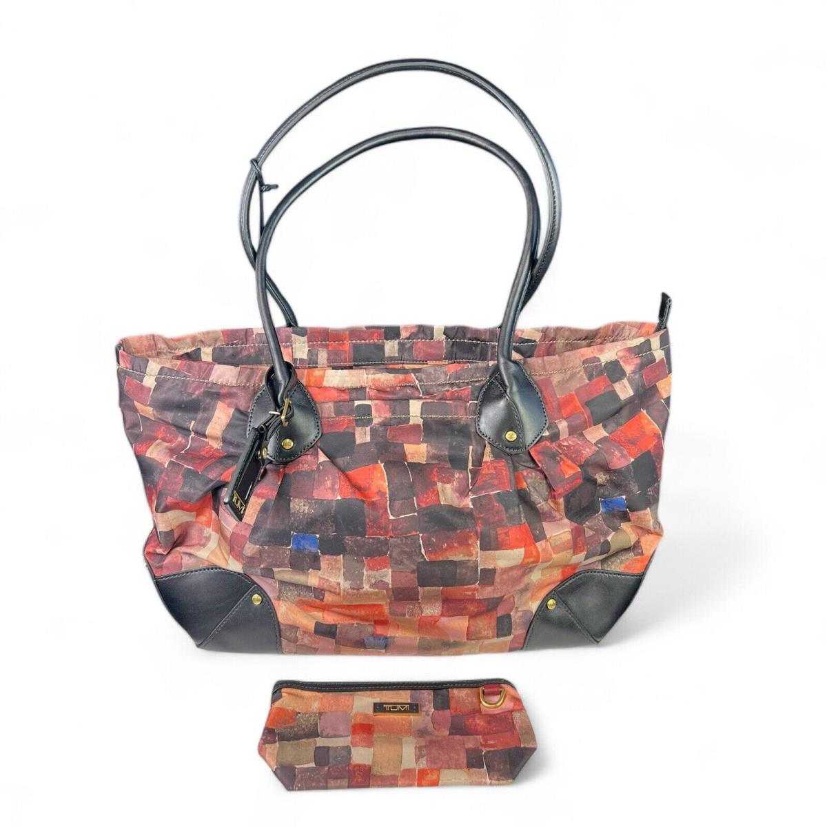 Tumi Quintessential Soft Tote Leather Handbag Purse Makeup Bag