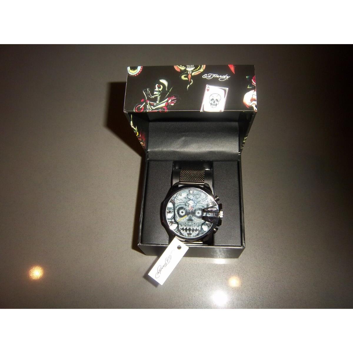 Mens ED Hardy White/gray Skull Face/black Melanese Steel Band Watch