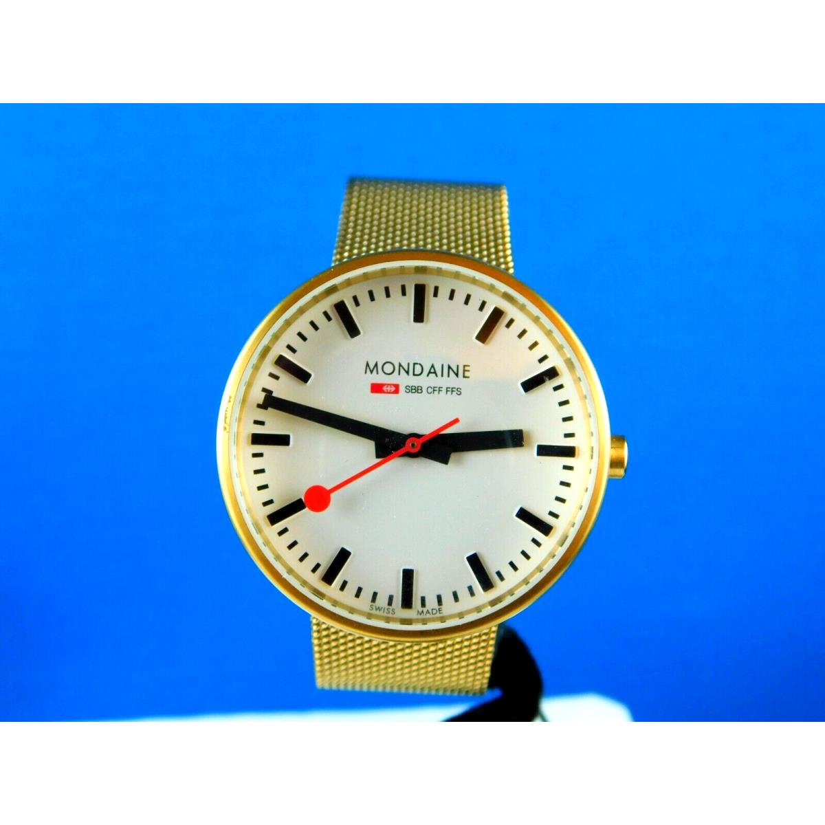 Mondain Offical Swiss Railway GGLD543 GP Stainless Mens Wristwatch W/tag by Mondaine