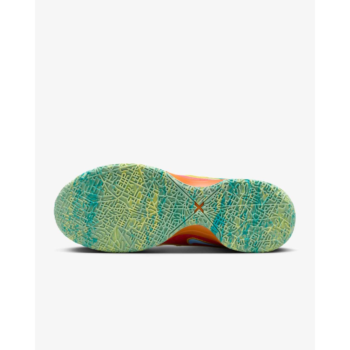 Nike shoes  - Multicolor