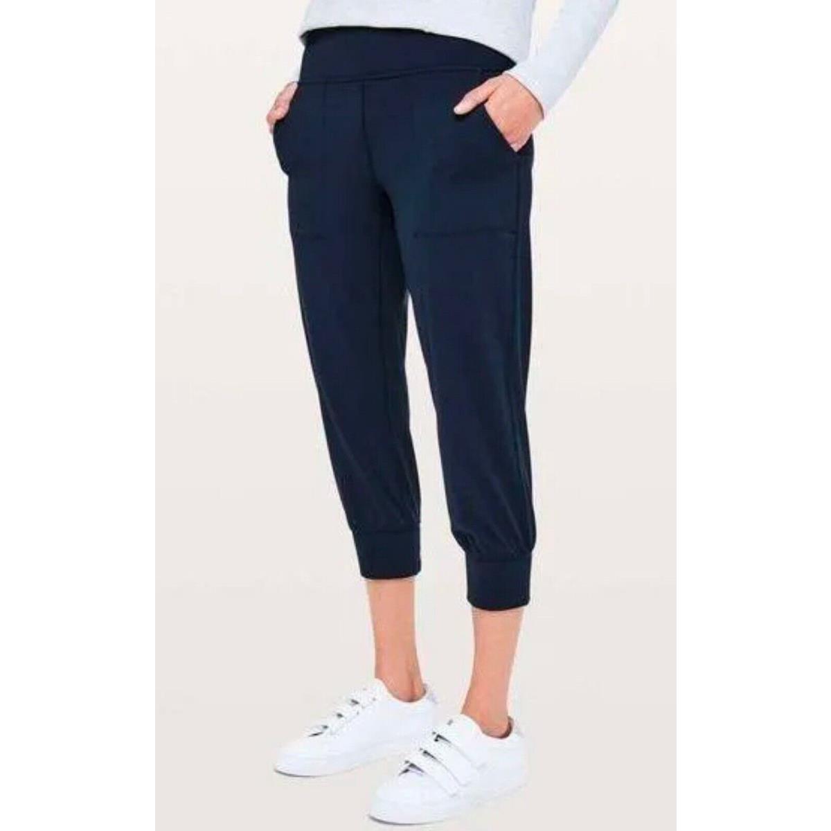 Lululemon Align Joggers Cropped Size 4 Navy Blue
