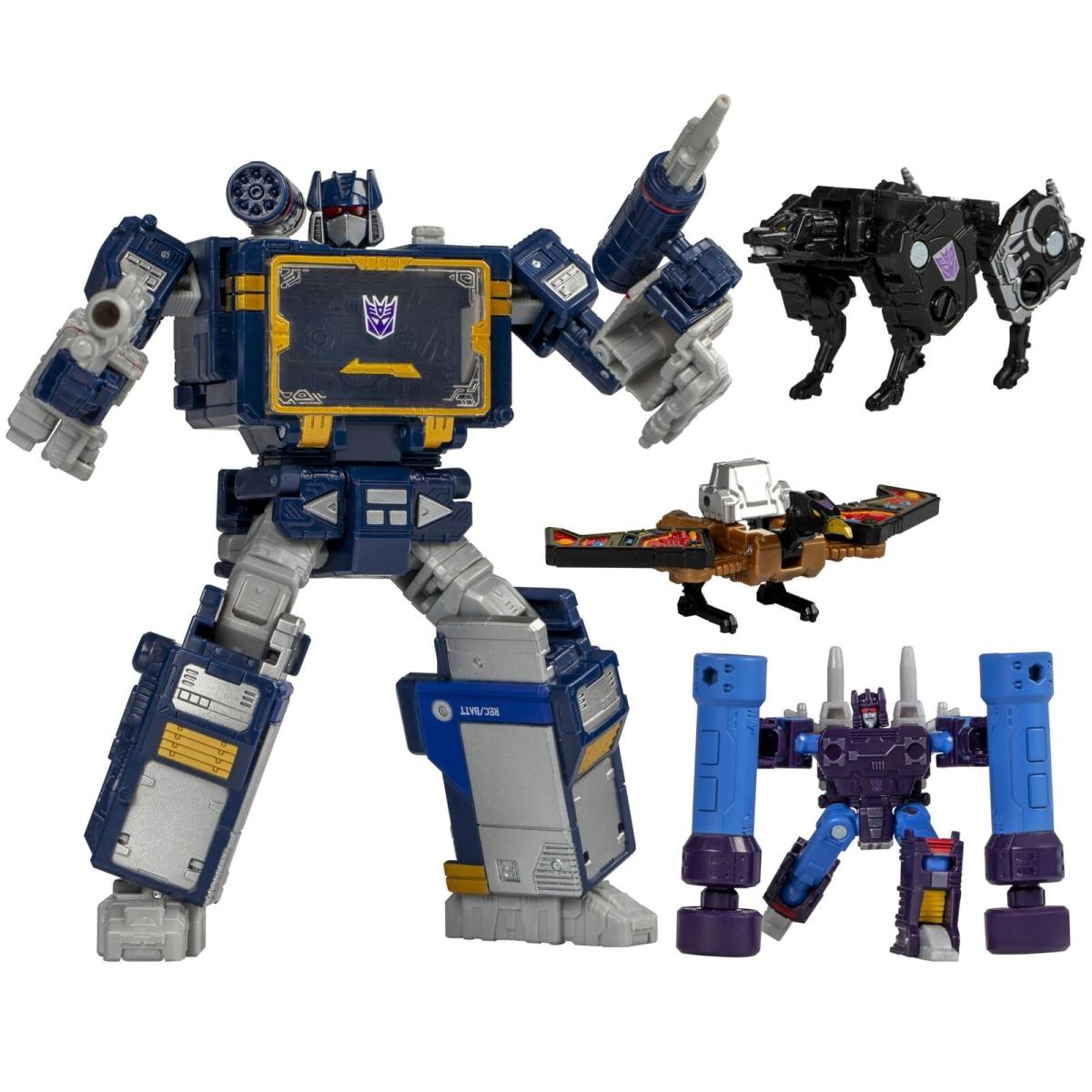 Legacy United Voyager Class G1 Universe Soundwave 7-inch Converting Action