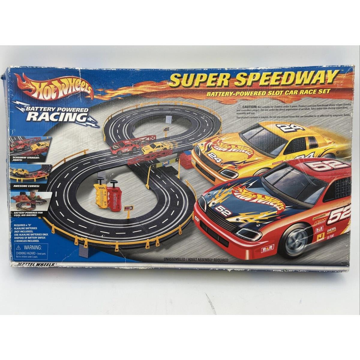 Hot Wheels Super Speedway Battery Powered Slot Car Race Set