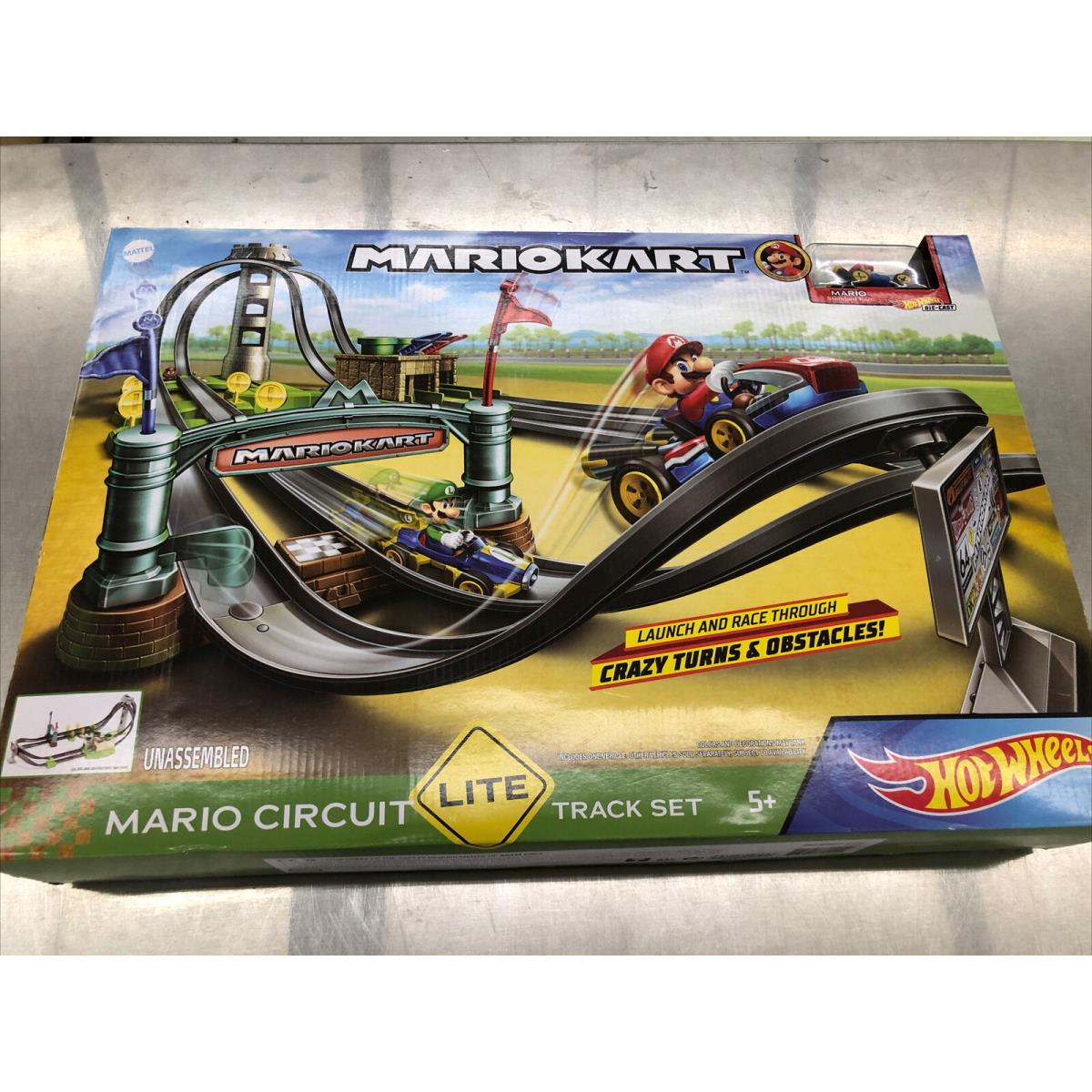 Hot Wheels Mario Kart Circuit Lite Track Set Die Cast Car Kids Toy Gift Rare