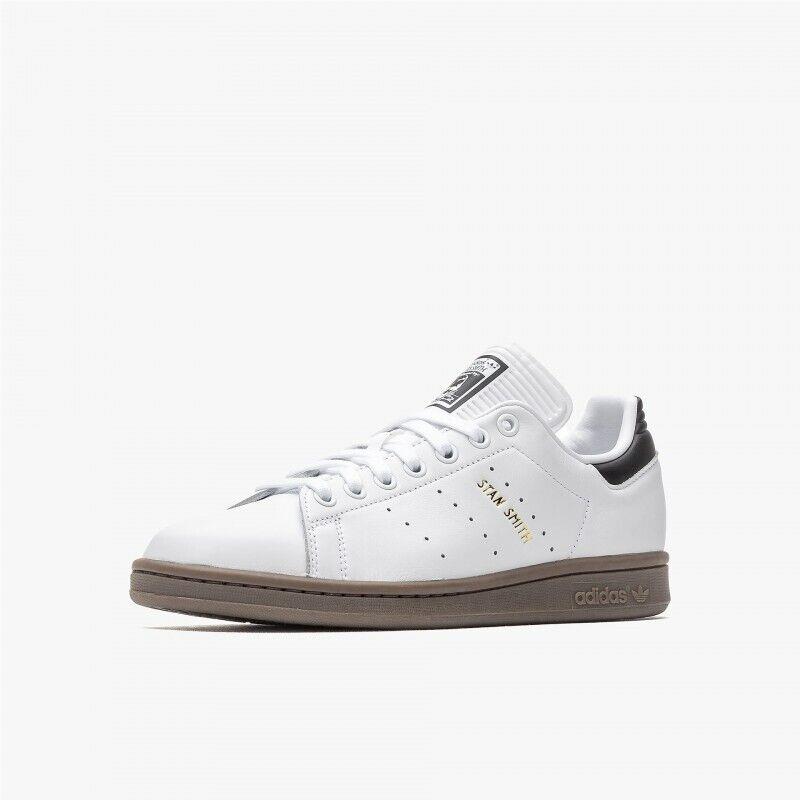Adidas Stan Smith Soccer Influence Pack. . Mens Size: 8