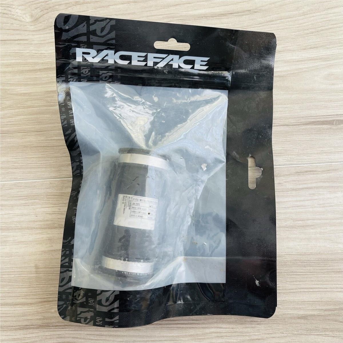 Shimano Race Face Cinch BB92 Bottom Bracket - Double Row Bearing BB19BB899230DR