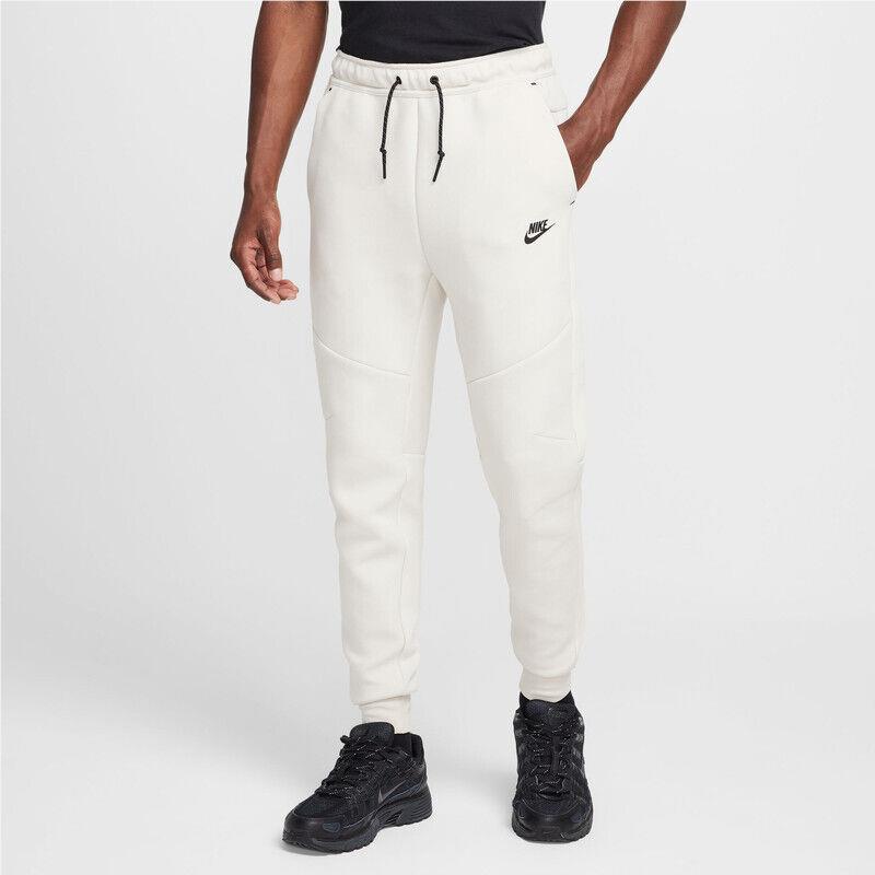 Mens Nike Tech Fleece Joggers_lt Orewood Brn/black HV0959-104-SIZE S