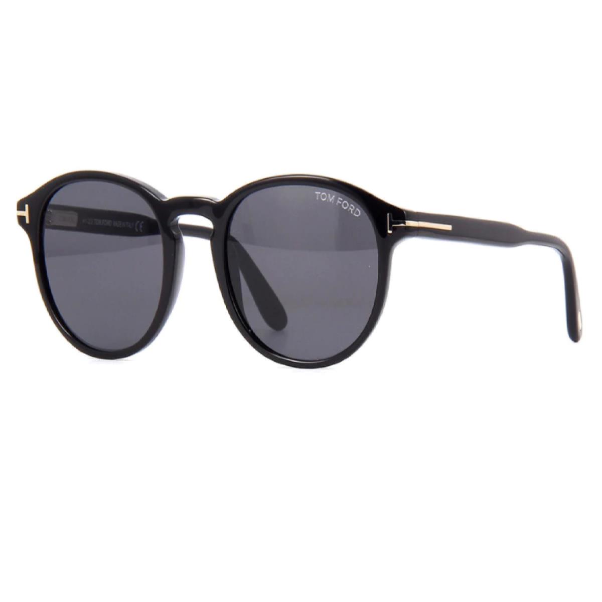 Tom Ford Sunglasses TF834 01A