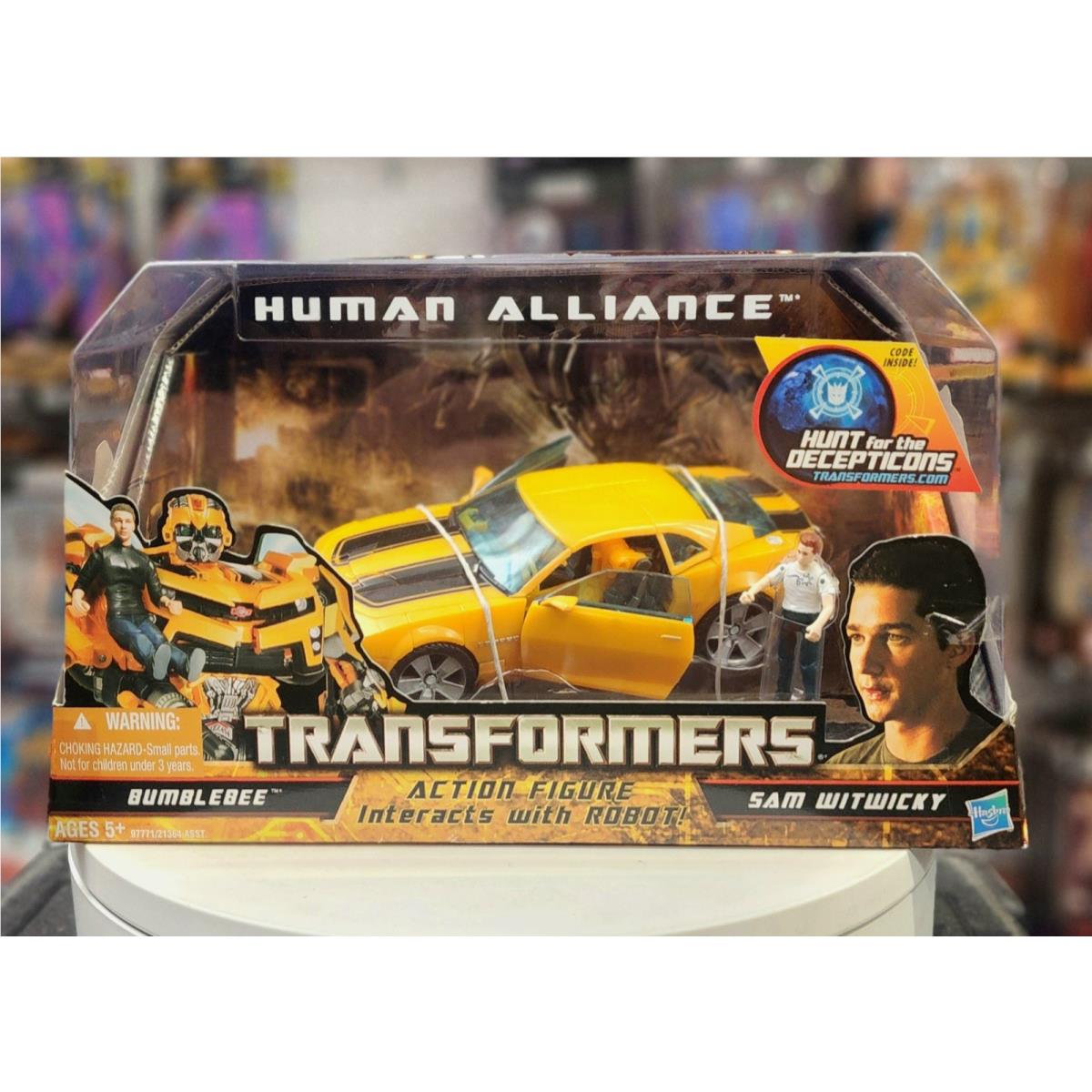 Transformers 2 Revenge of The Fallen Human Alliance Bumble Bee Sam Witwicky