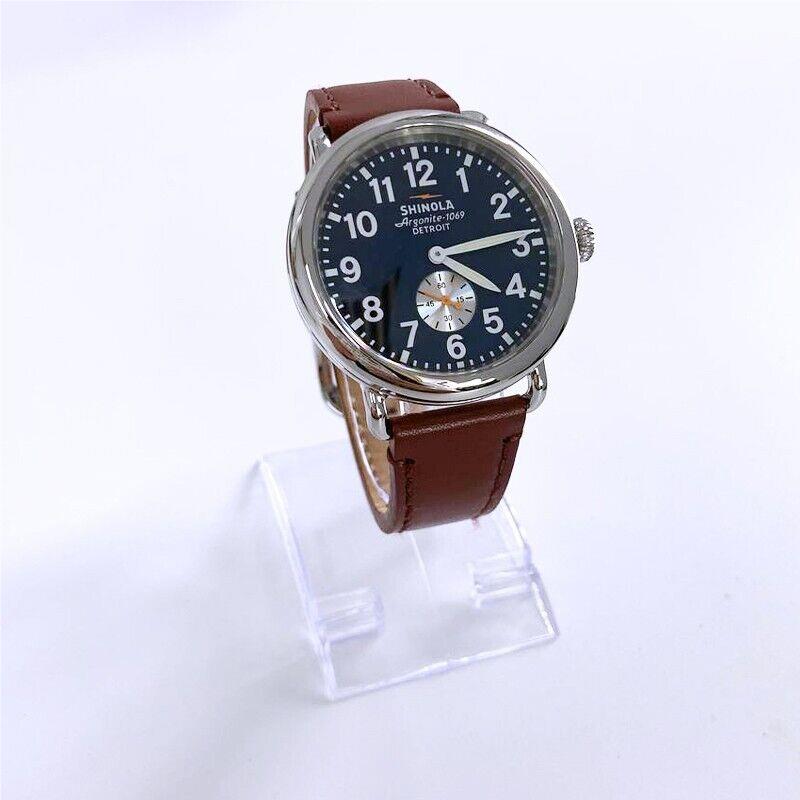 Classic  Runwell Navy Blue Dial with Leather Men Women Watch 41mm by Shinola