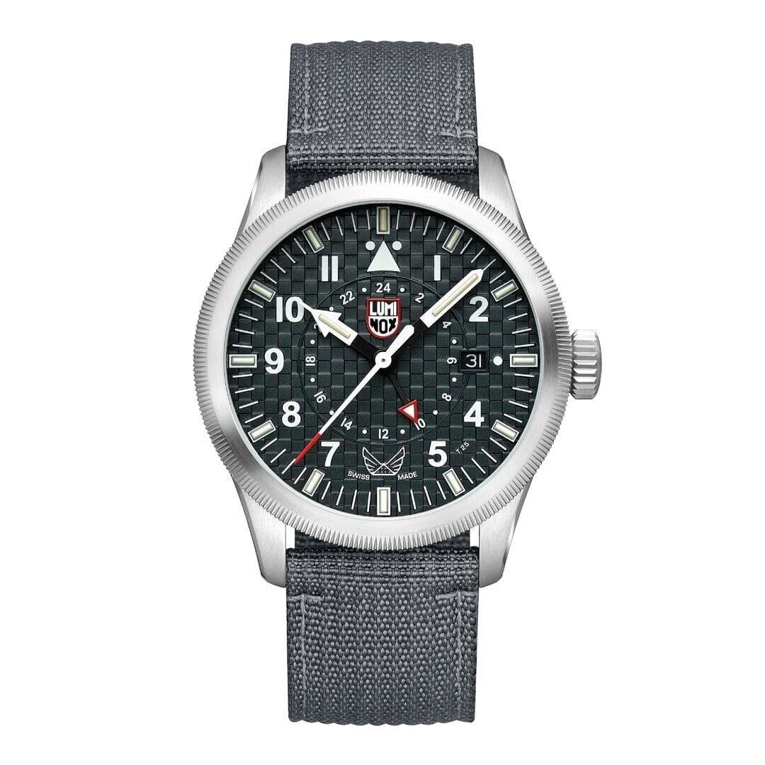 Luminox XA.9522.VOL Volition America `flight Force` 42mm Steel Men`s Pilot Watch