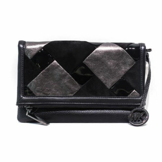 Michael Kors Blakeley Small Messenger Leather Crossbody Bag - Black / Gunmetal