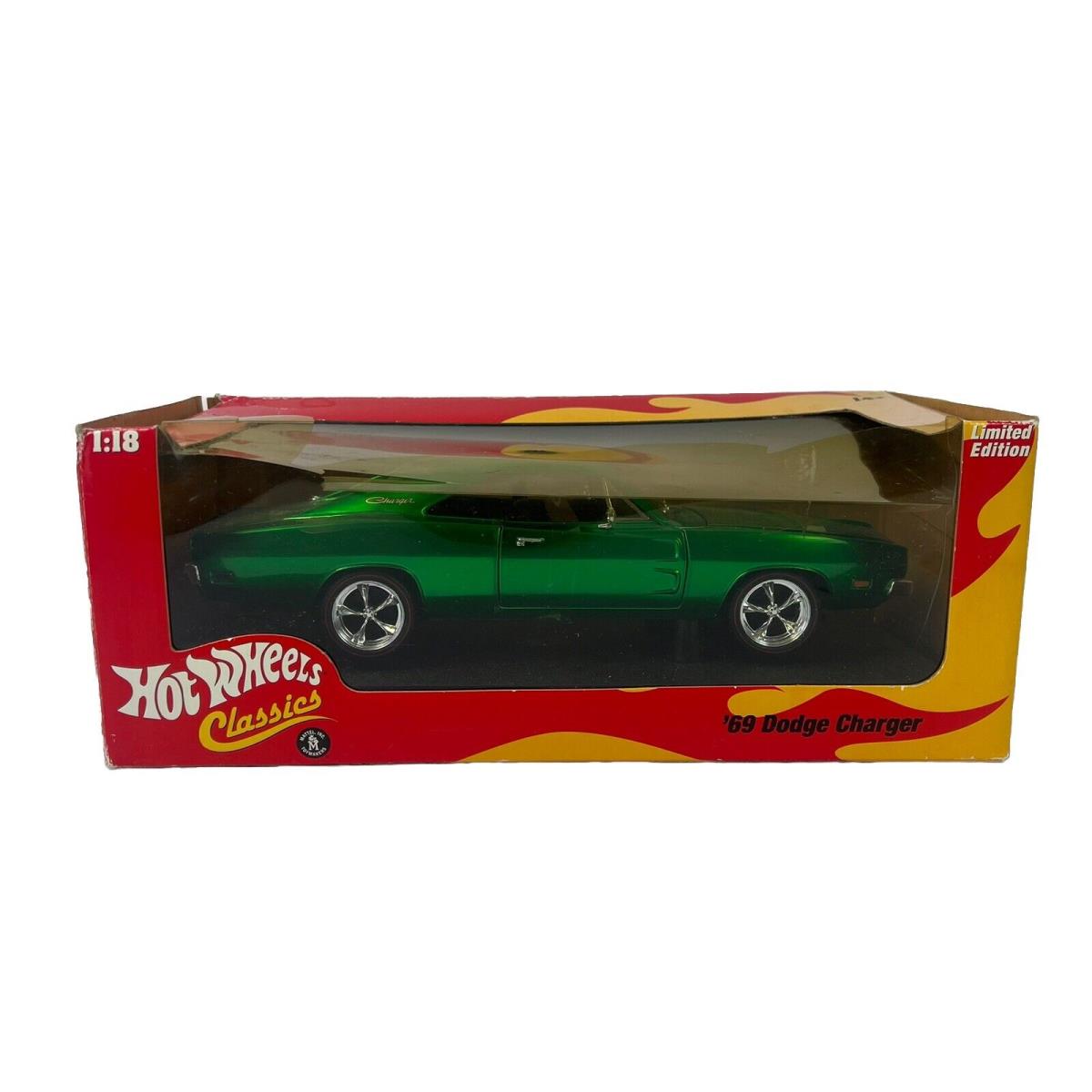 Hotwheels Classics Limited Edition 1:18 69 Dodge Charger Green Chrome Rare