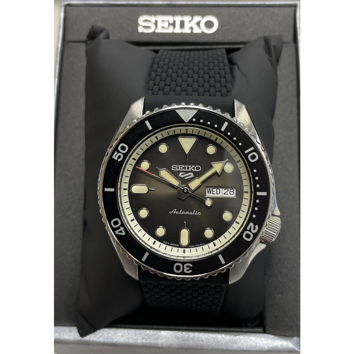 Seiko 5 Sport Mens SRPD95 Black Dial Automatic Silicone Band Watch