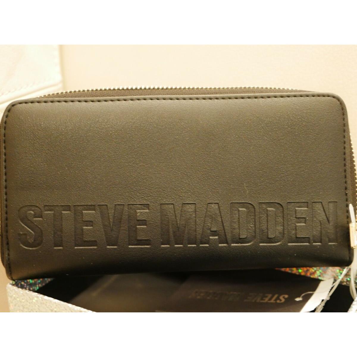 WT Womens Steve Madden Zip Around Wallet Black Leather Logo mo19380 Gold