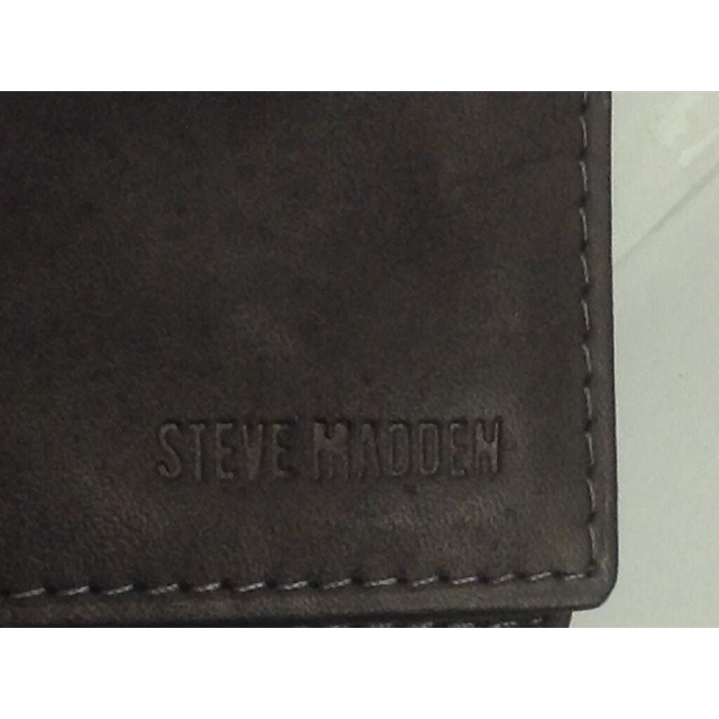 Men`s Steve Madden Brand Black Leather Passcase Bifold Wallet