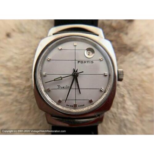 Fortis `trueline` in Stunner Case with Date at 1 O`clock Manual 33mm