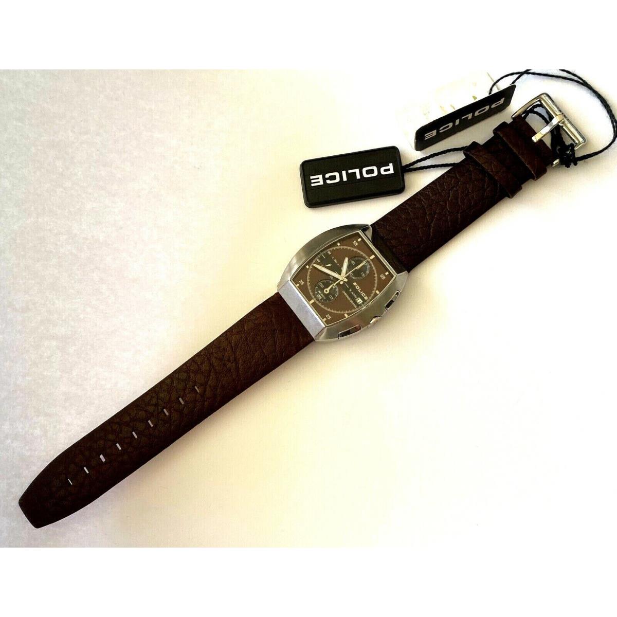 Police Chronograph Alarm Quartz 10967M Men`s Wrist Watch Leather Strap Runs