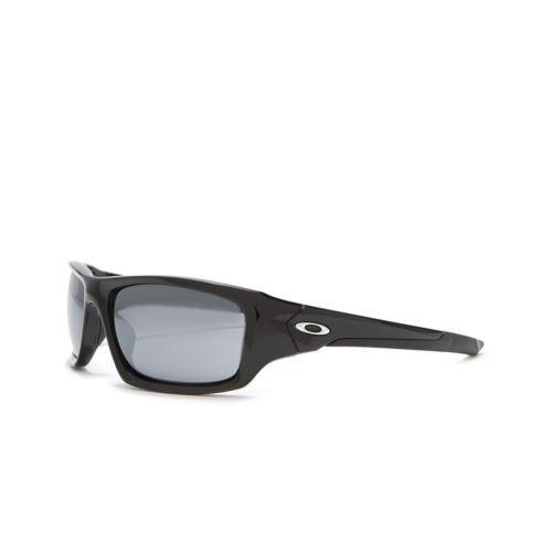 12-837 Mens Oakley Valve Polarized Sunglasses - Frame: Black, Lens: Black