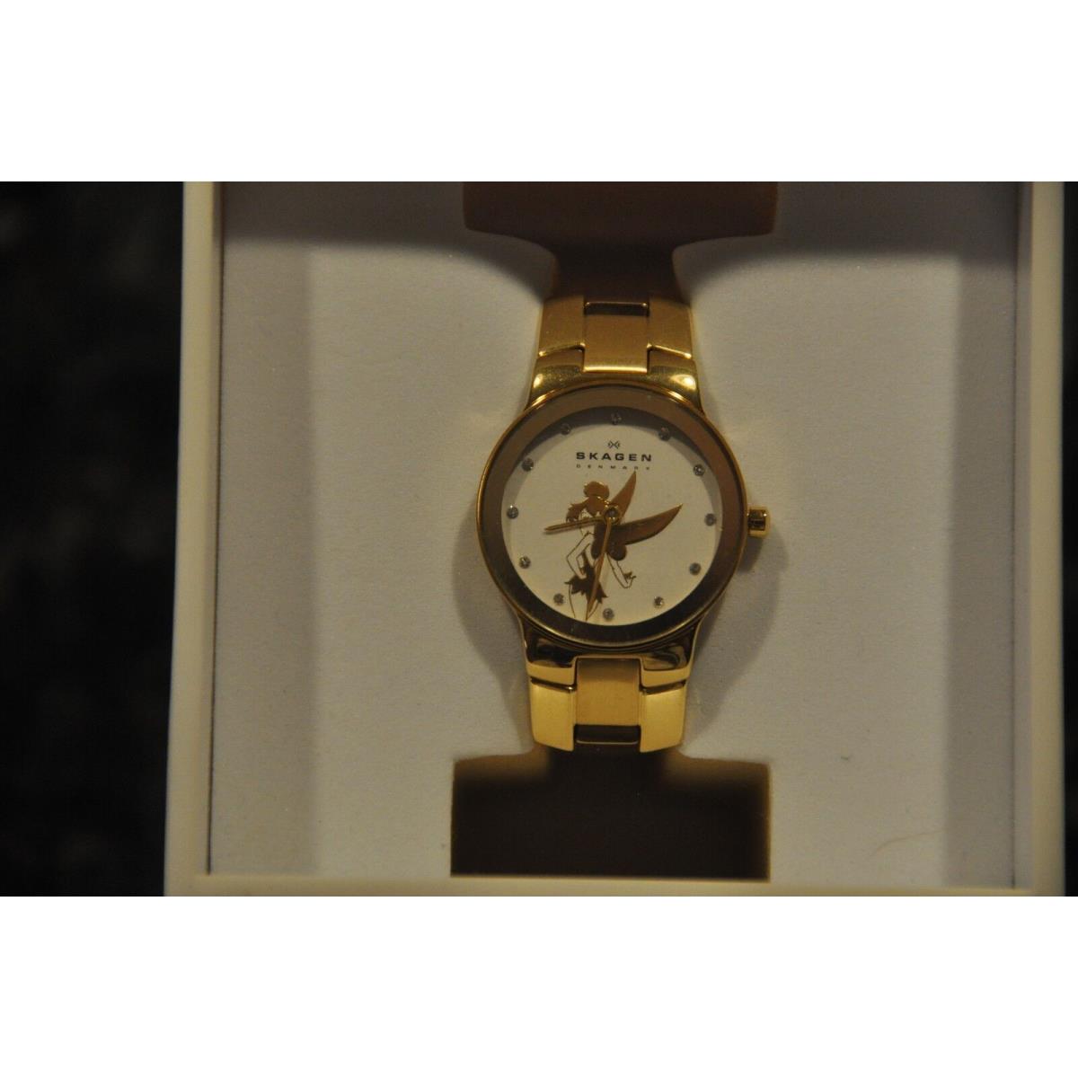 Disney Tinkerbell Women's Wrist Watch | Disney jewelry, Wrist watch,  Tinkerbell