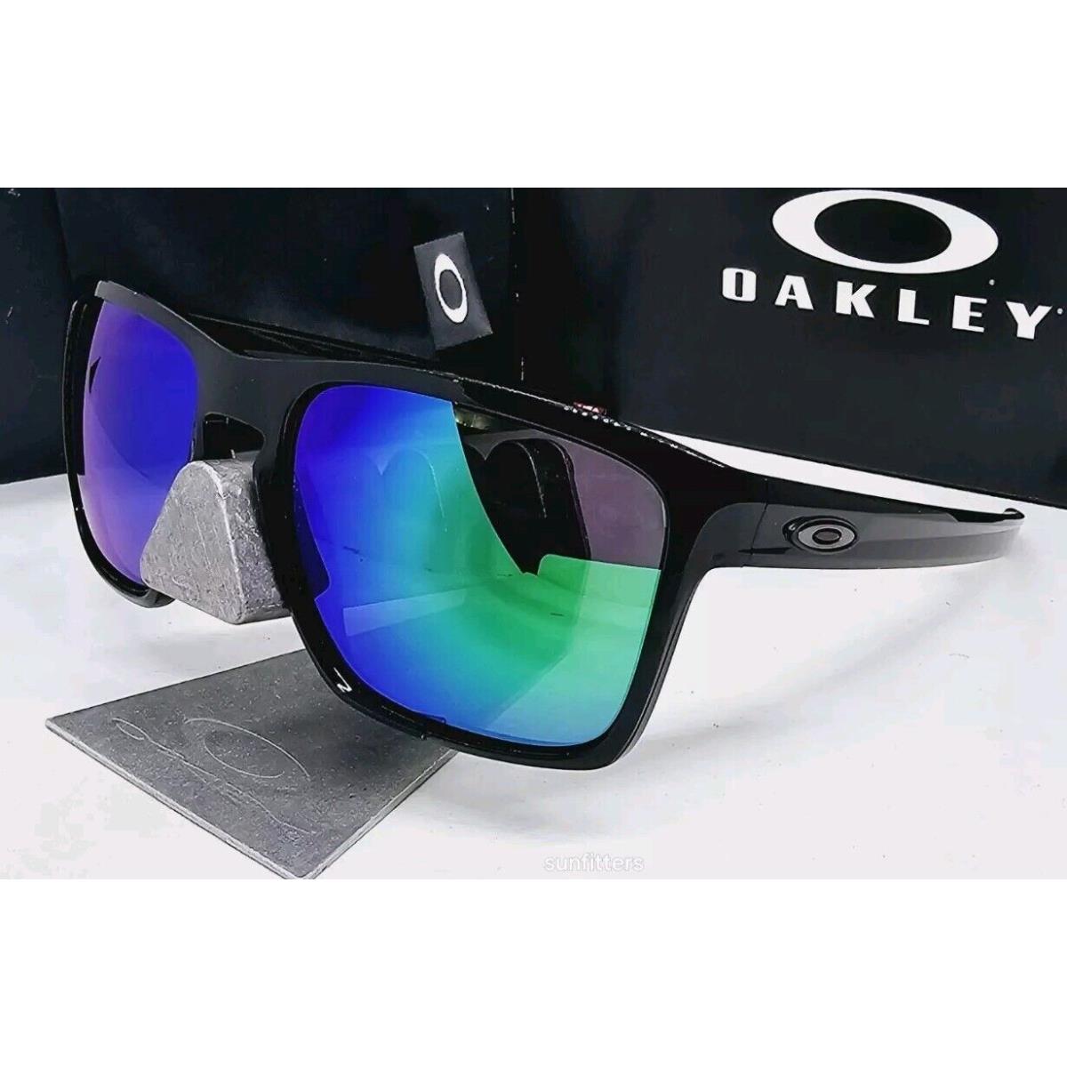 Custom Oakley Shiny Black Sliver XL + Aftermarket Green Polarized Sunglasses - Frame: Black, Lens: Green