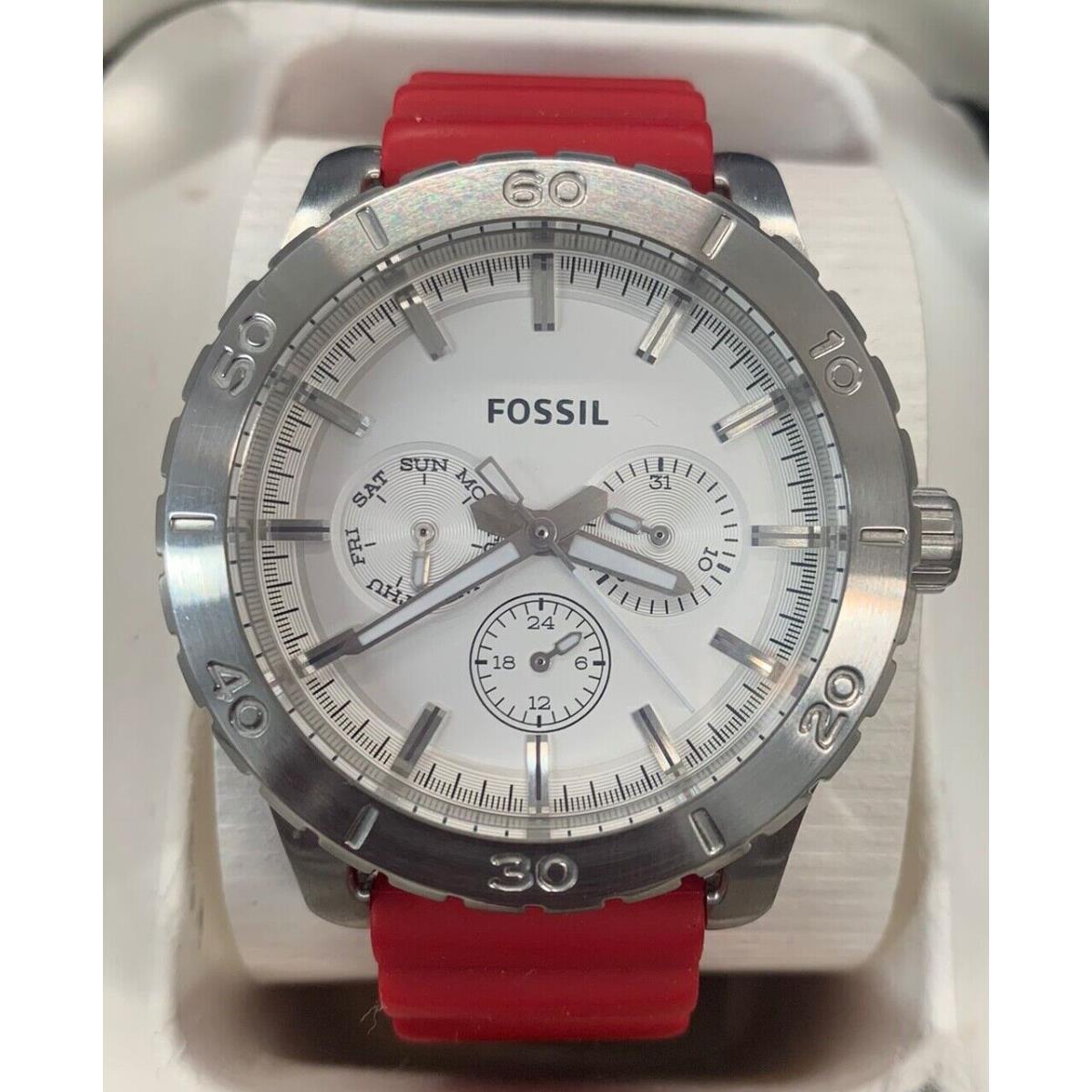 Fossil White Dial Red Rubber Strap Multifunction Men`s Watch BQ16231000