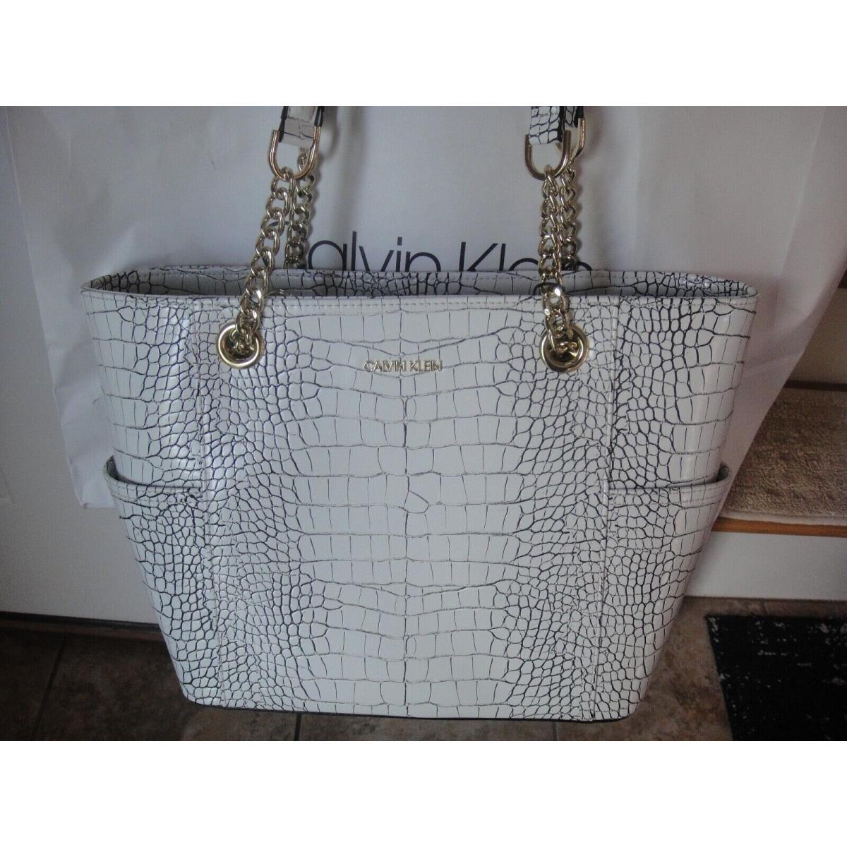 Calvin Klein Hayden Leather Chain Link Tote Bag  .100%$ - Calvin Klein bag - 750779566664 | Fash Brands