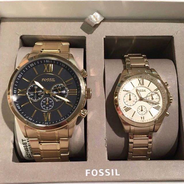 Fossil Set OF 2 His Hers Gold Tone Roman `S Chron. Bracelet Watch BQ2145SET