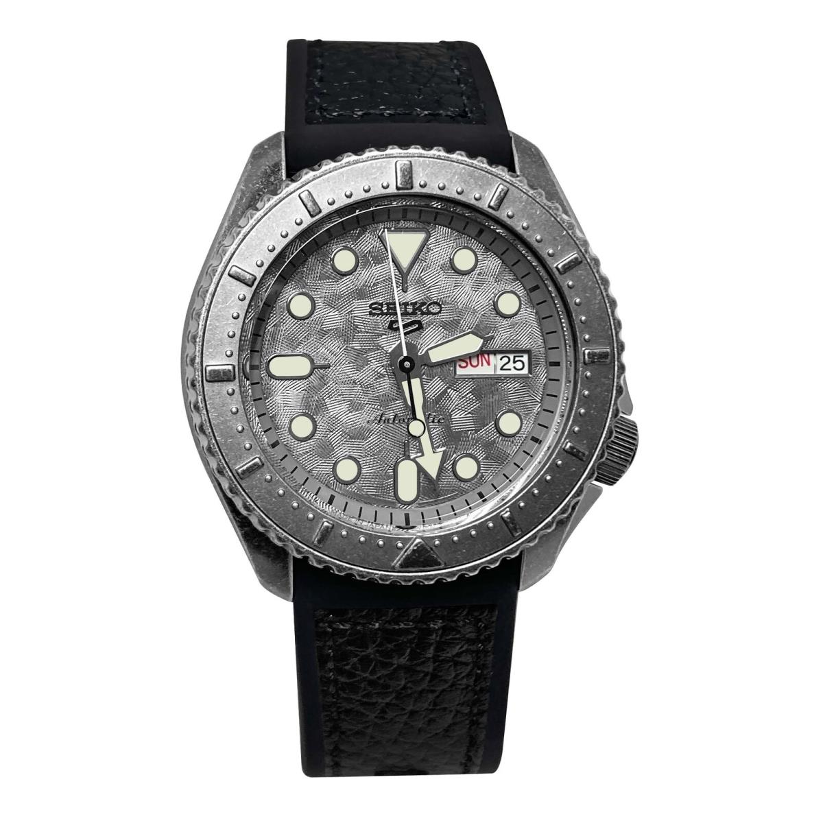 Seiko 5 Sports Automatic SRPE79 Grey Day Date Dial Black Textured Band Japan - Dial: Grey, Band: Black / Grey