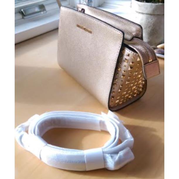 Michael Kors  bag   - Gold Exterior, Beige Lining, Gold Hardware 2