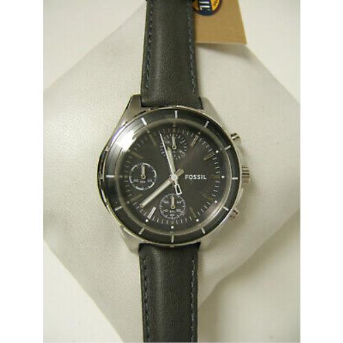 W Fossil Dylan Chronograph Grey Dial Leather Band Watch CH2831