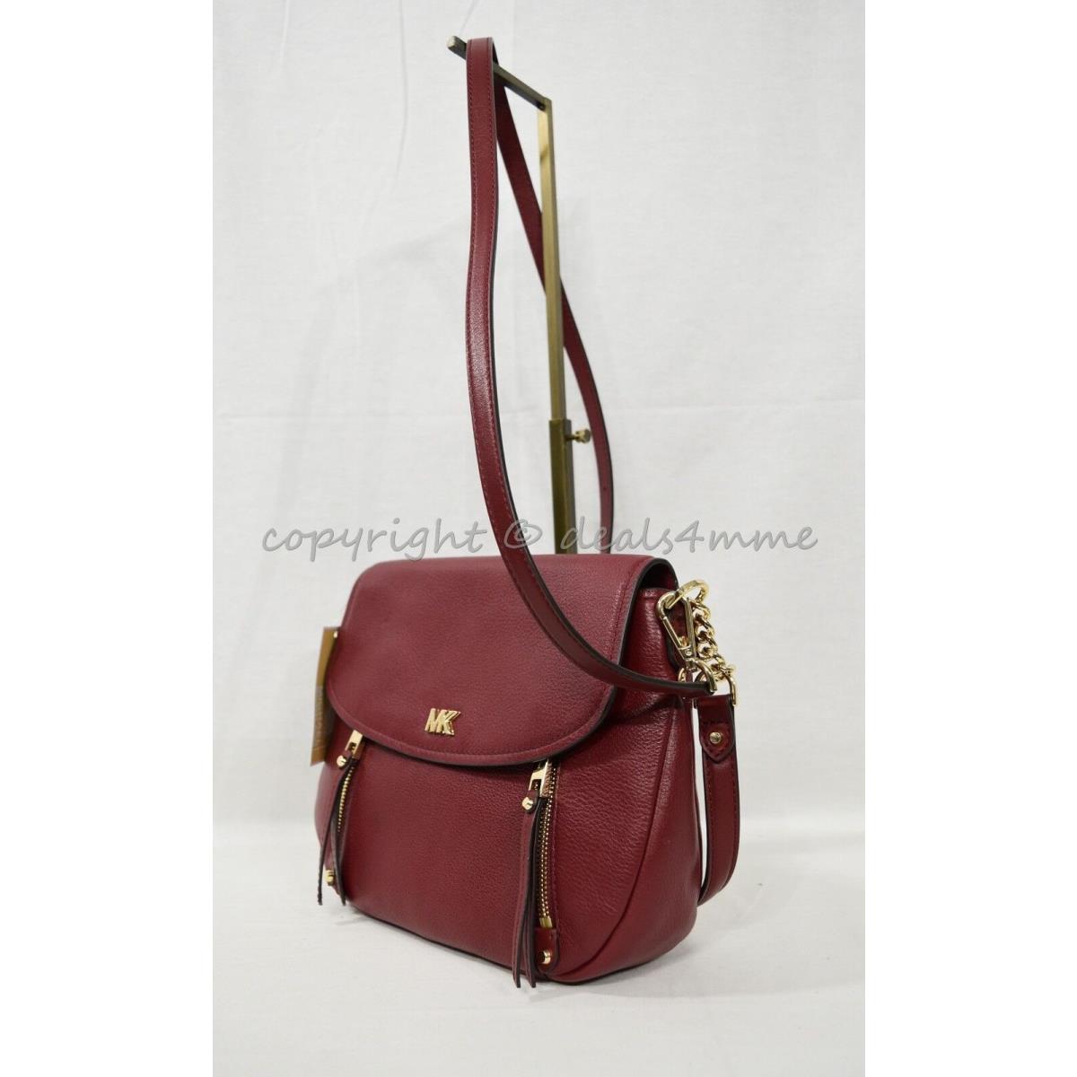 Evie medium pebbled deals leather shoulder bag