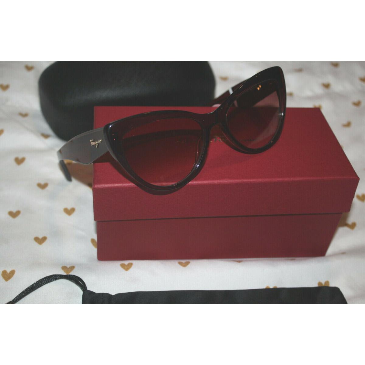 Salvatore Ferragamo SF930SL Sunglasses