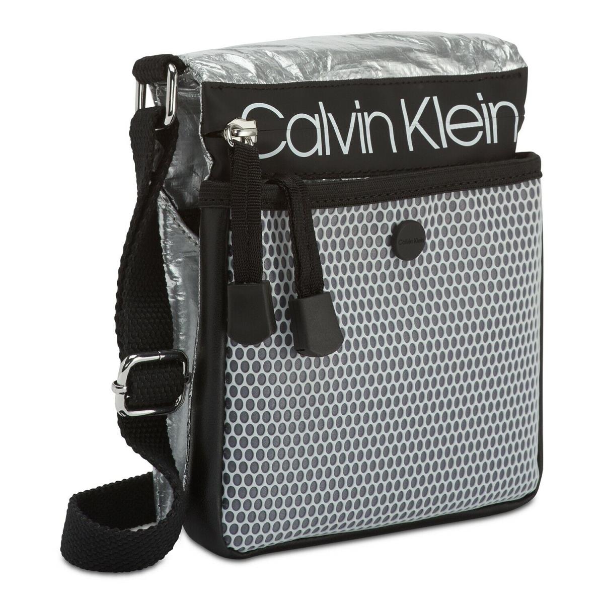 Calvin Klein Women`s Crossbody Bag Tabbie Crossbody Bag