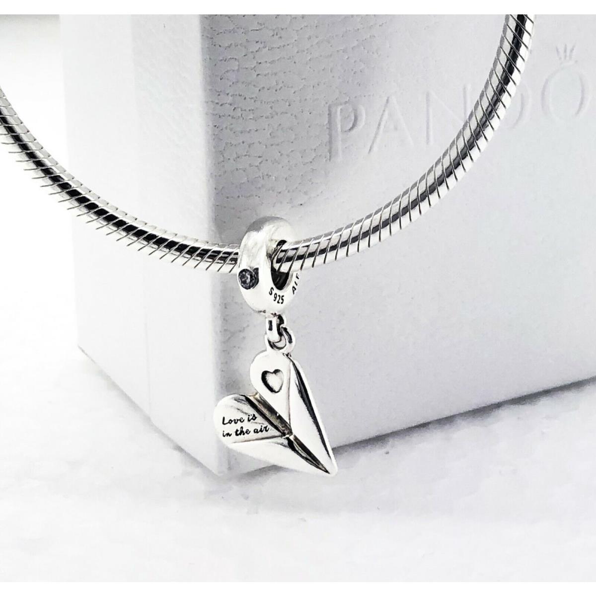 Pandora 925 Ale Silver Paper Plane Love Charm Pendant 797876CZ